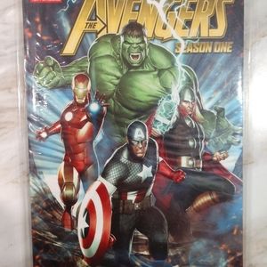 Avengers "season one" custom edition TPB